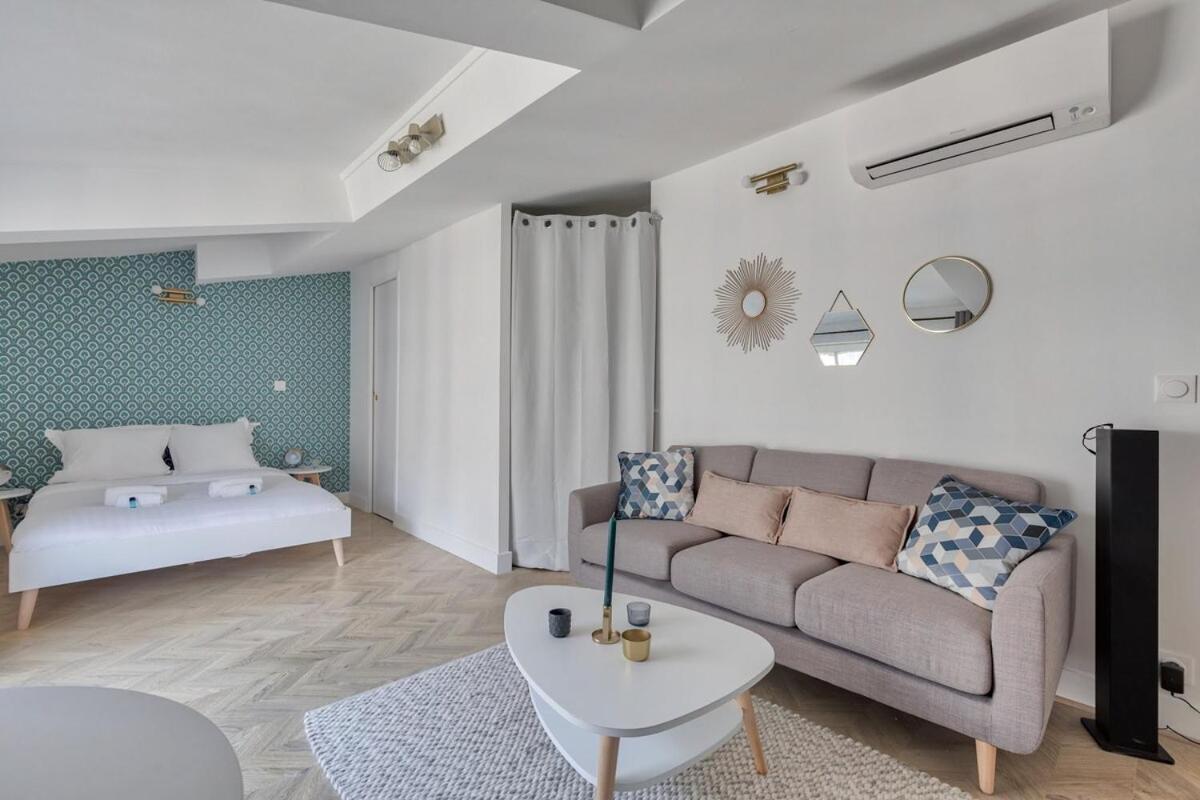 Appartement Renove Proche Arc Triomphe - 2P Paris Eksteriør bilde